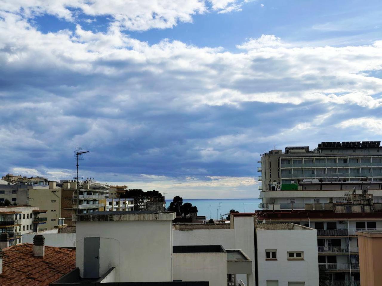Comfy Apartment In Salou Buitenkant foto